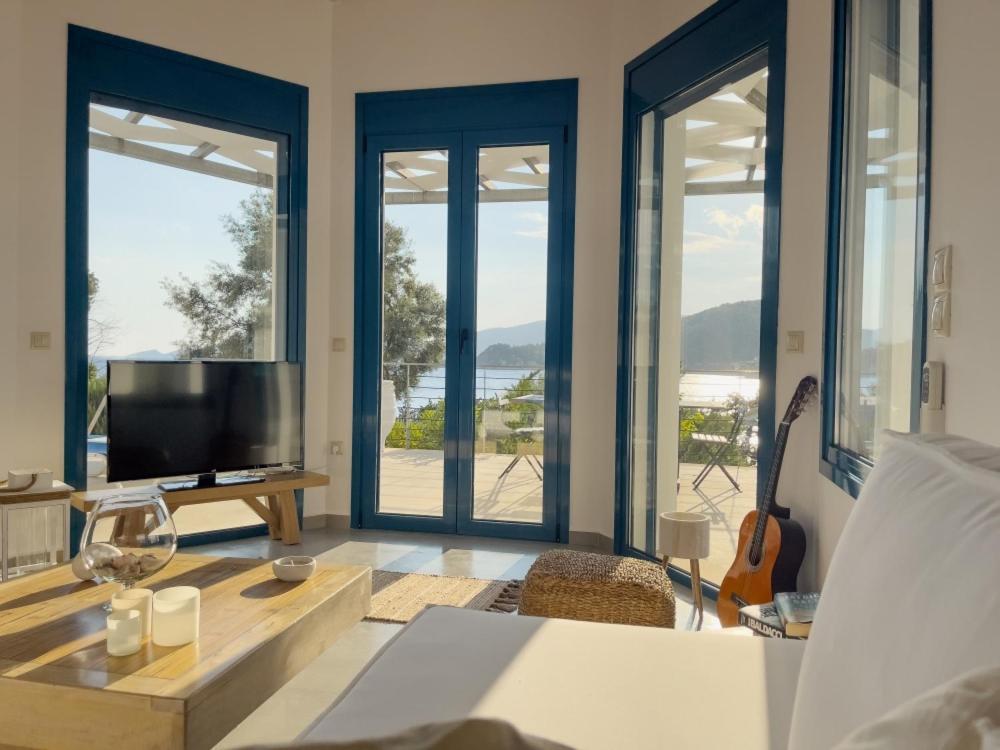 Zidanos Luxurious Sea Front Villa Marandokhórion Buitenkant foto